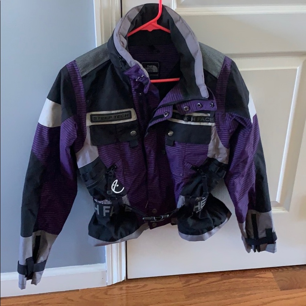 Women’s steep tech ski jacket